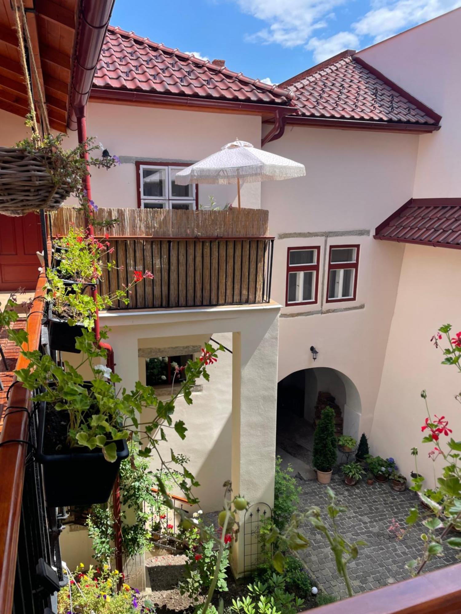 Historical Zaffir House - Market Square Levoca Bagian luar foto