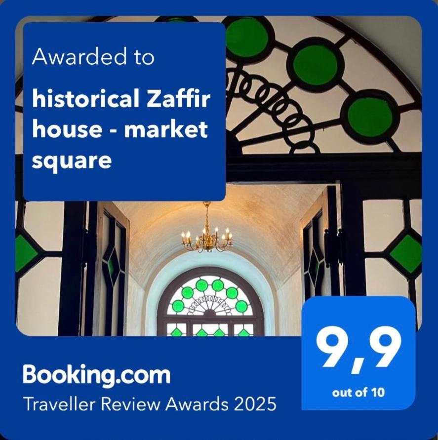 Historical Zaffir House - Market Square Levoca Bagian luar foto